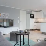 Bäum Hüs B